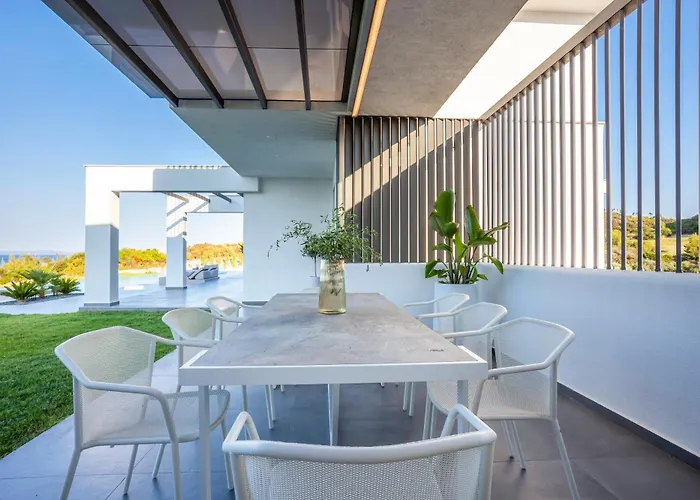 Horizon Dream Villa Hanioti